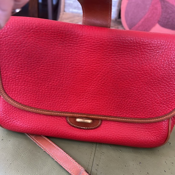 Red Vintage Dooney & Bourke Crossbody - Picture 8 of 13